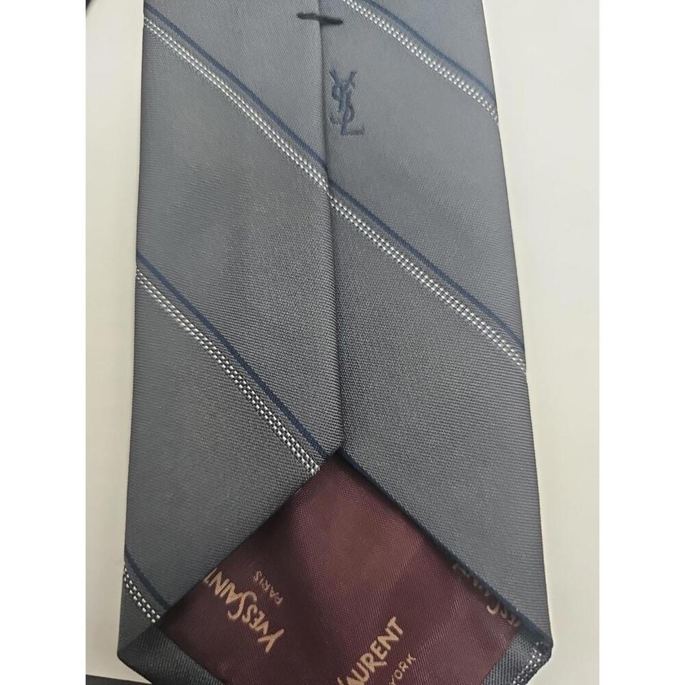 Yves Saint Laurent YSL Tie Embroidered Logo Vintage Gray Navy Striped 54" x 3" - Picture 3 of 3